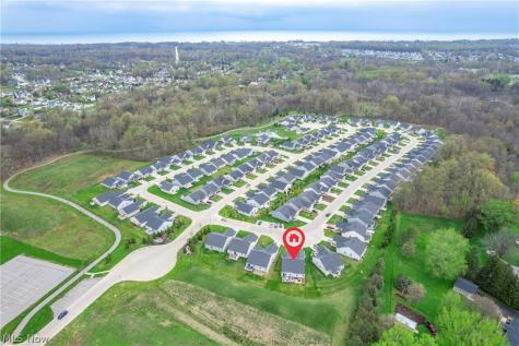 307 Pebble Creek Court Amherst OH 44001