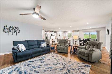 307 Pebble Creek Court Amherst OH 44001