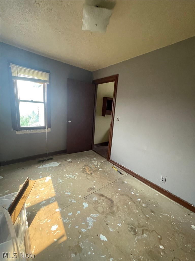 418 S 8th Street Cambridge OH 43725
