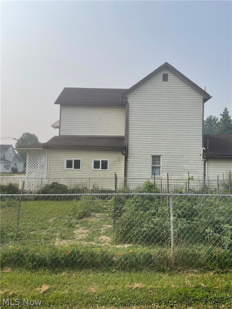 418 S 8th Street Cambridge OH 43725