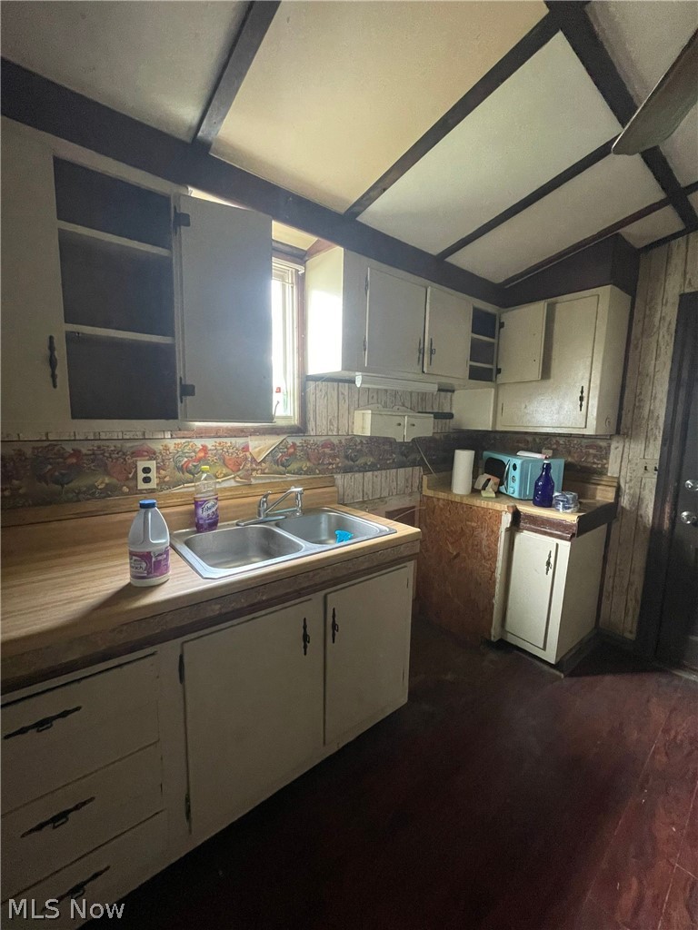 418 S 8th Street Cambridge OH 43725