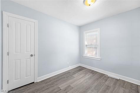 5803 Stearns Road North Olmsted OH 44070