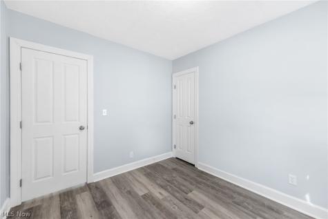 5803 Stearns Road North Olmsted OH 44070