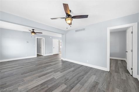 5803 Stearns Road North Olmsted OH 44070