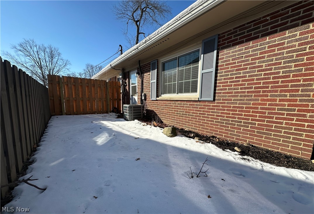 28628 Aspen Drive North Olmsted OH 44070