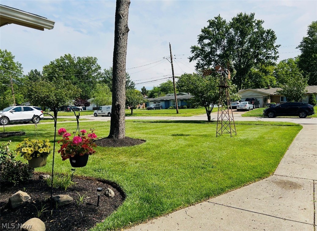 28628 Aspen Drive North Olmsted OH 44070