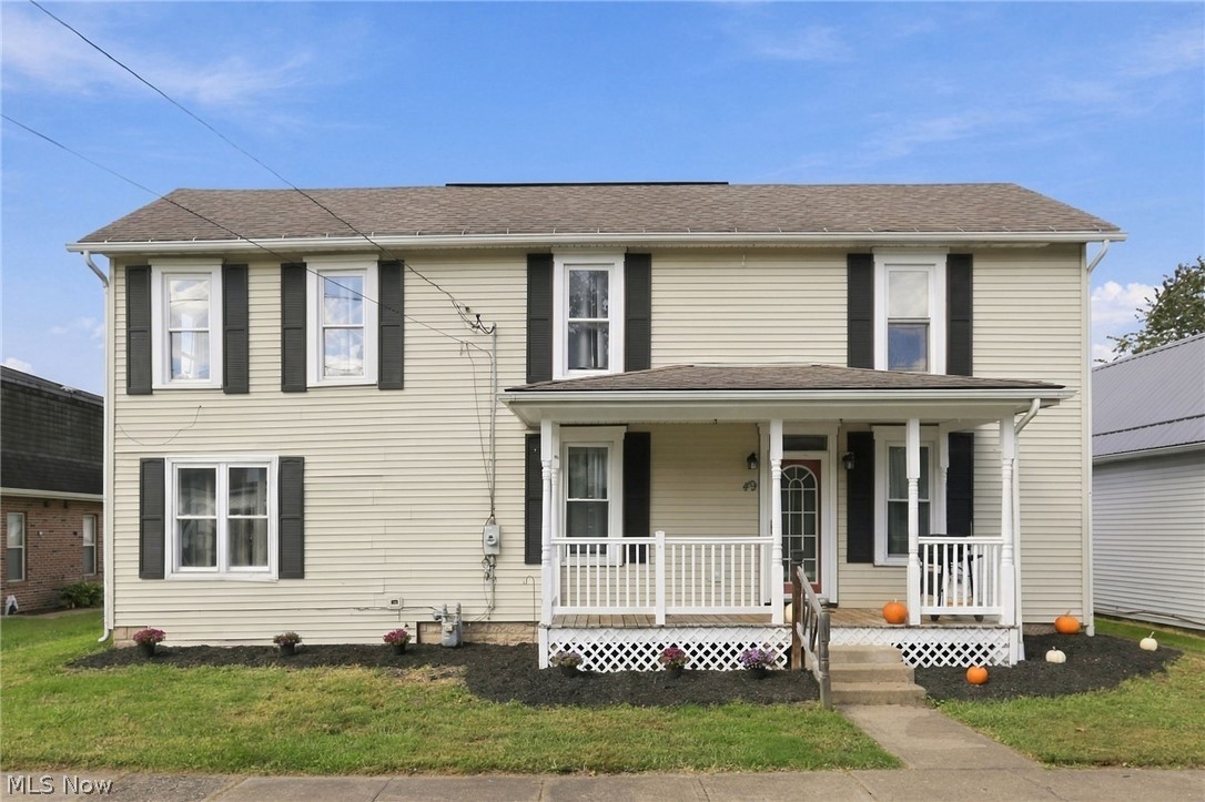 49 W 8th Street Dresden OH 43821