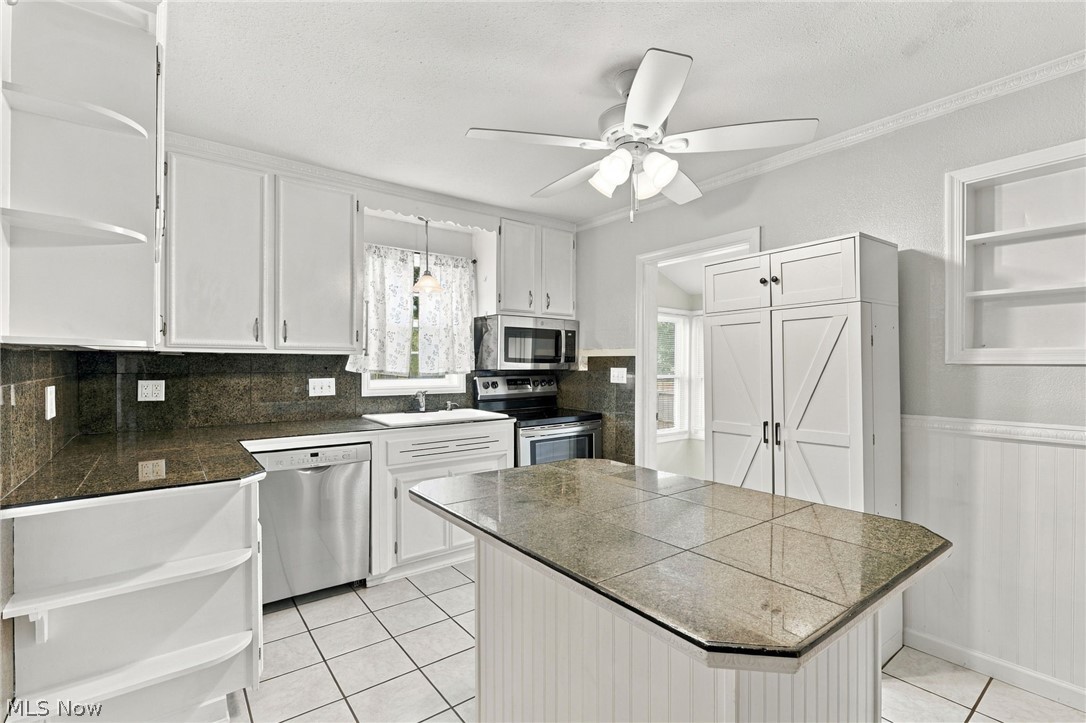 49 W 8th Street Dresden OH 43821
