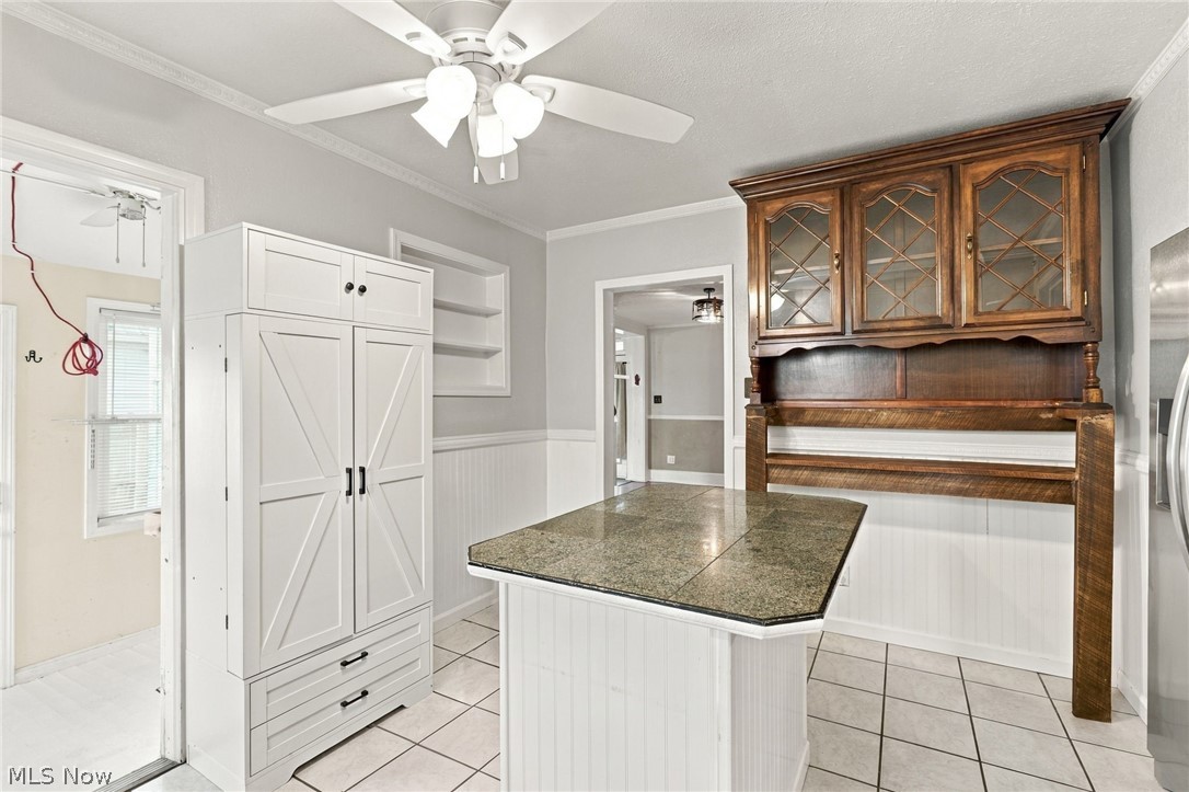 49 W 8th Street Dresden OH 43821