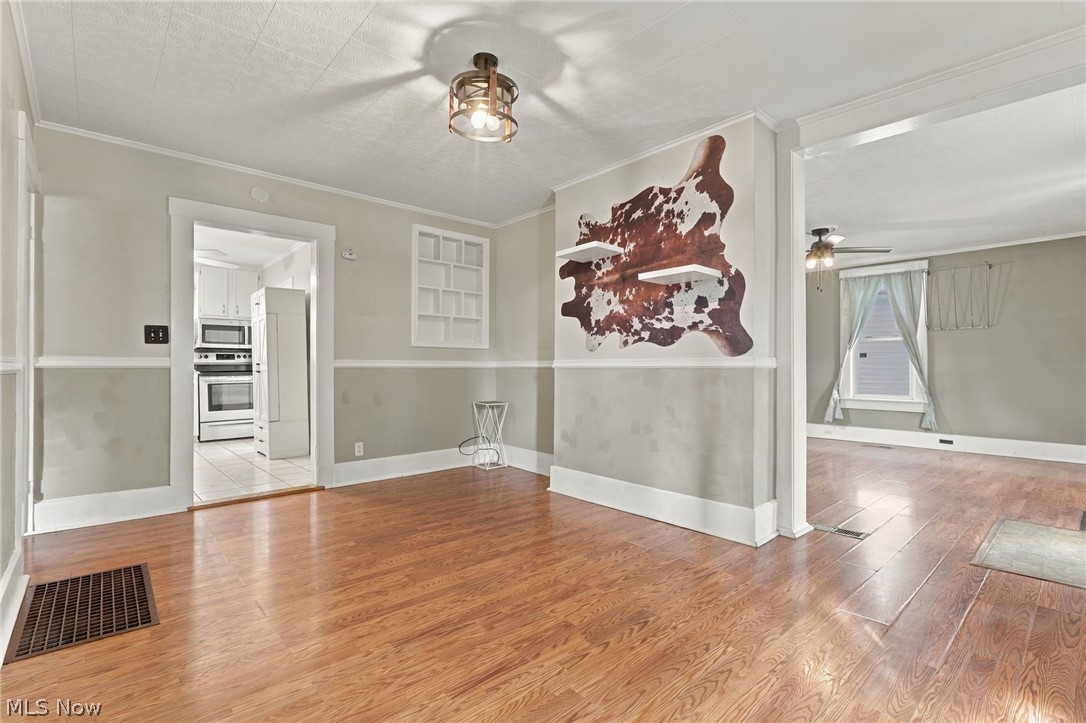 49 W 8th Street Dresden OH 43821