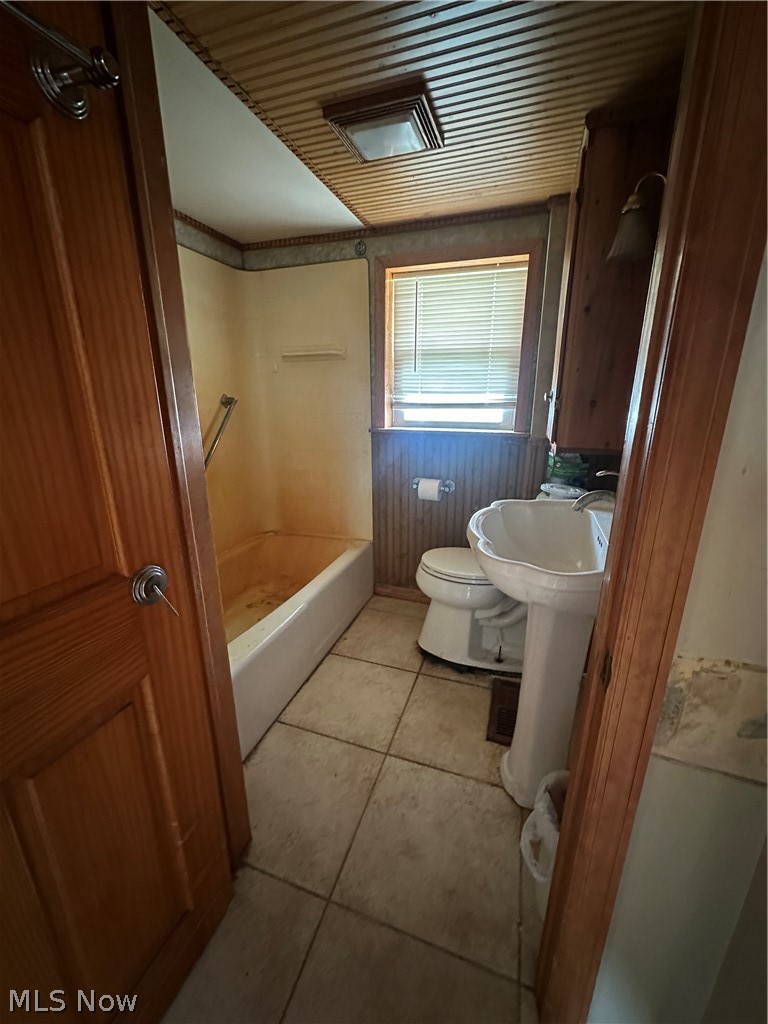 9475 Woodworth Road North Lima OH 44452