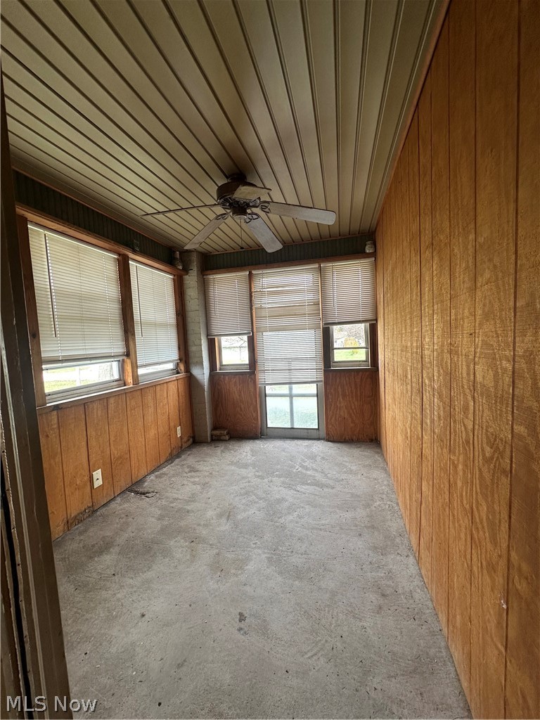 9475 Woodworth Road North Lima OH 44452