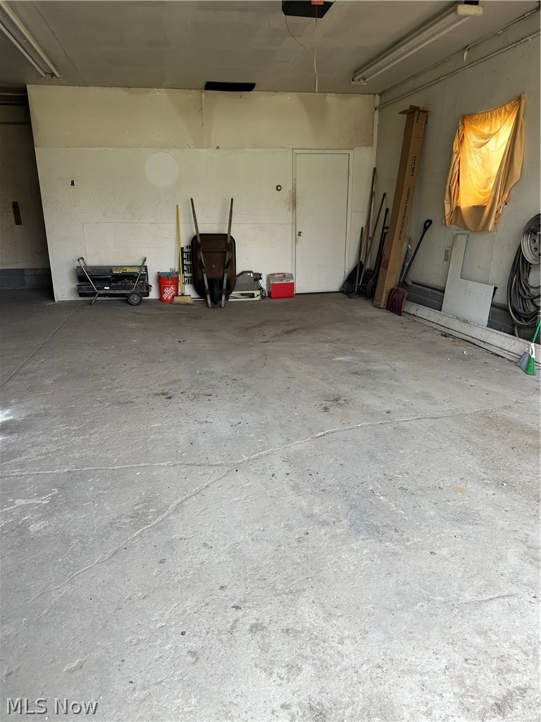 9475 Woodworth Road North Lima OH 44452
