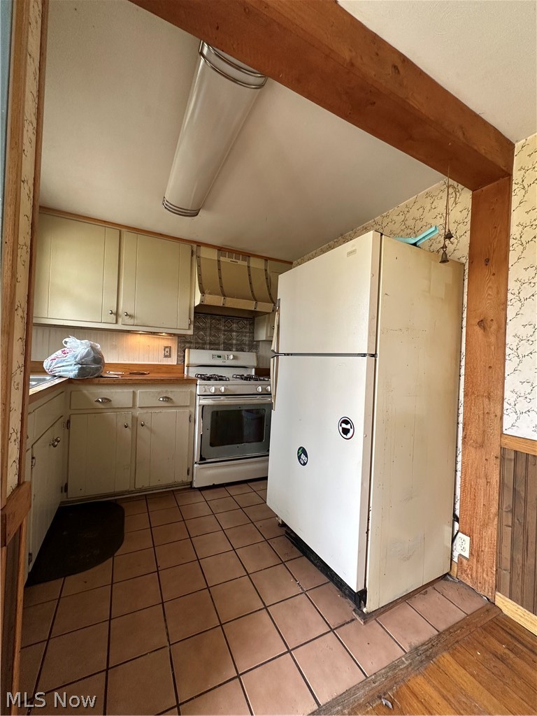 9475 Woodworth Road North Lima OH 44452