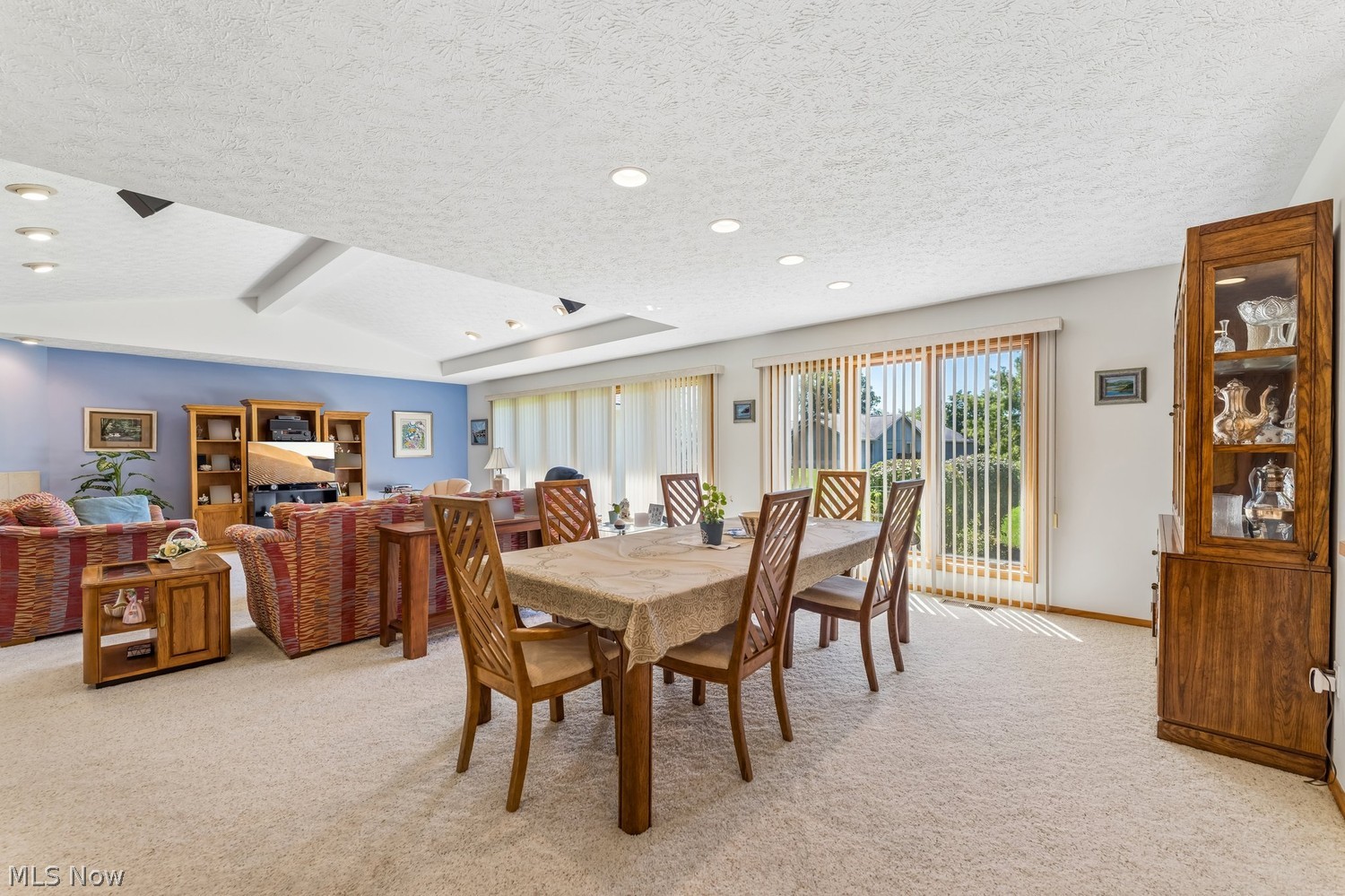 32723 Fallhaven Circle North Ridgeville OH 44039