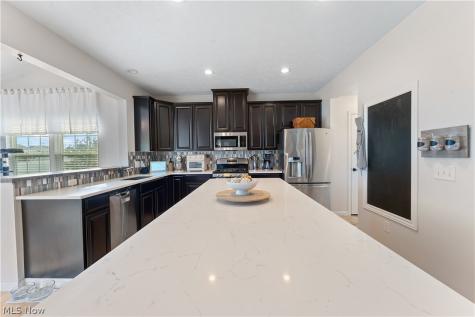4426 Chevron Circle SW Massillon OH 44646
