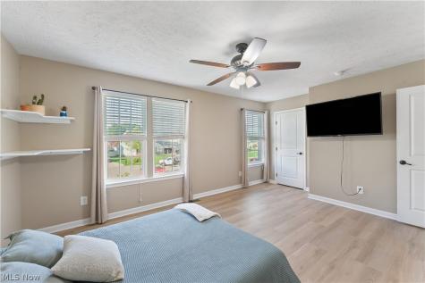 4426 Chevron Circle SW Massillon OH 44646