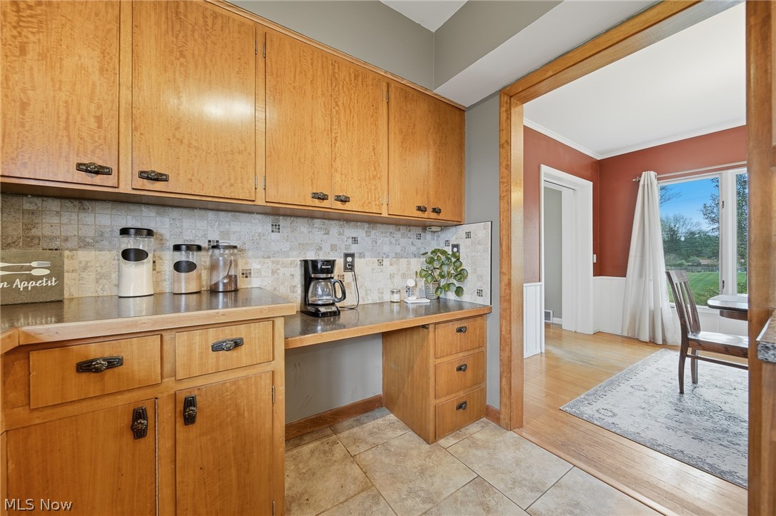 905 Mohawk Trail SW Hartville OH 44632