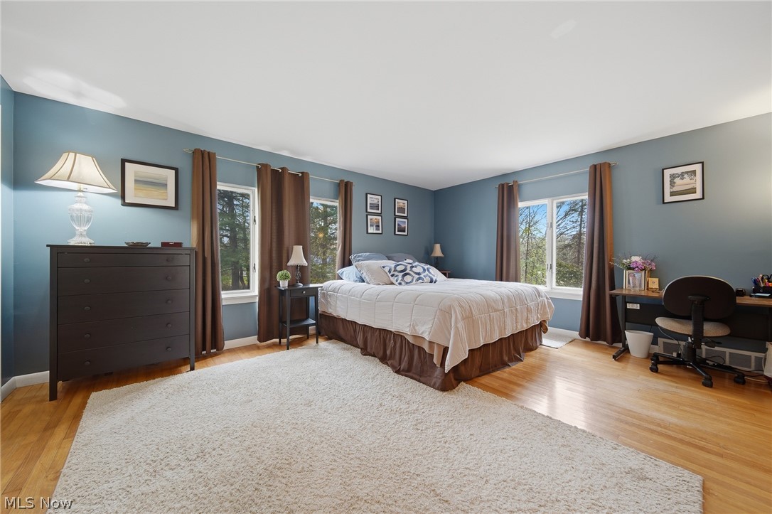 905 Mohawk Trail SW Hartville OH 44632