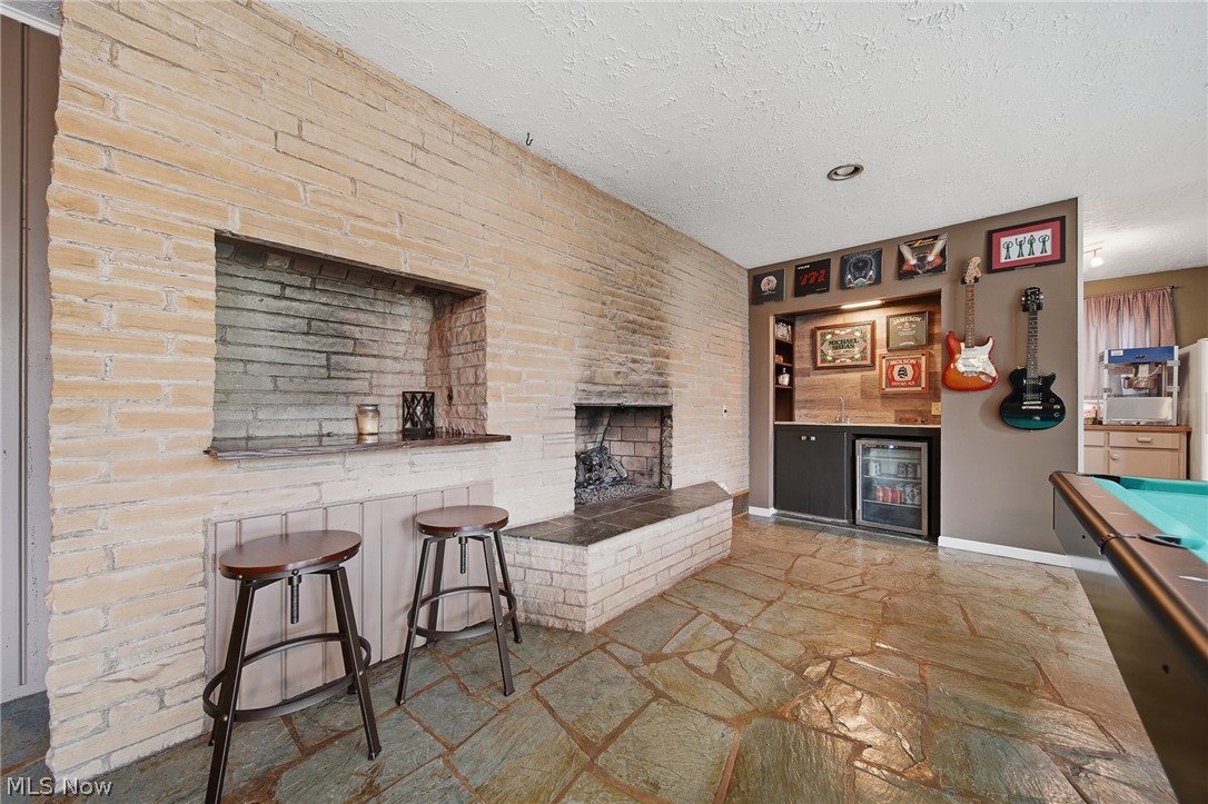 905 Mohawk Trail SW Hartville OH 44632