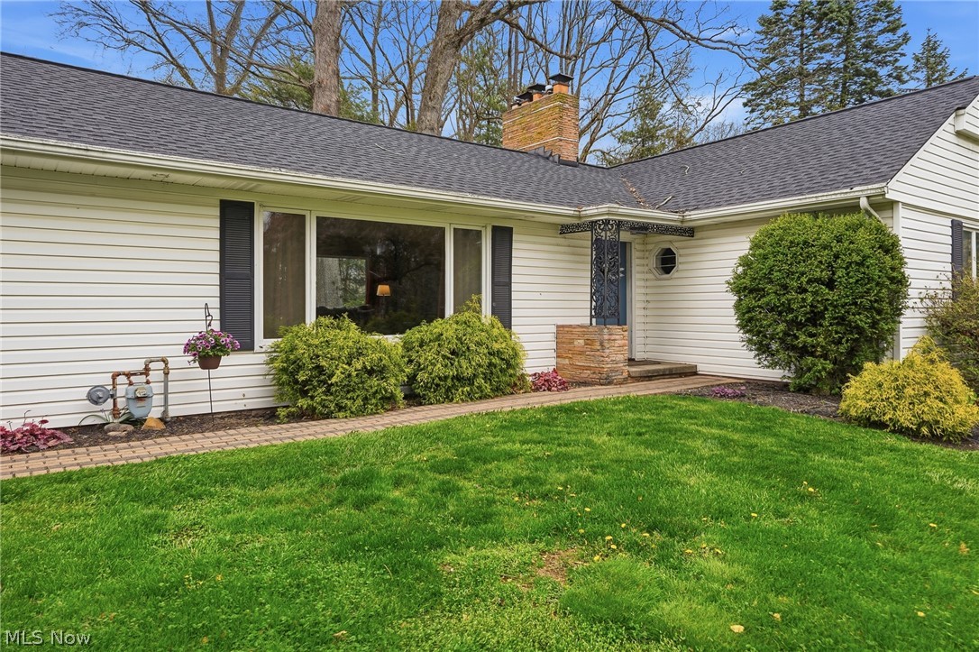 905 Mohawk Trail SW Hartville OH 44632