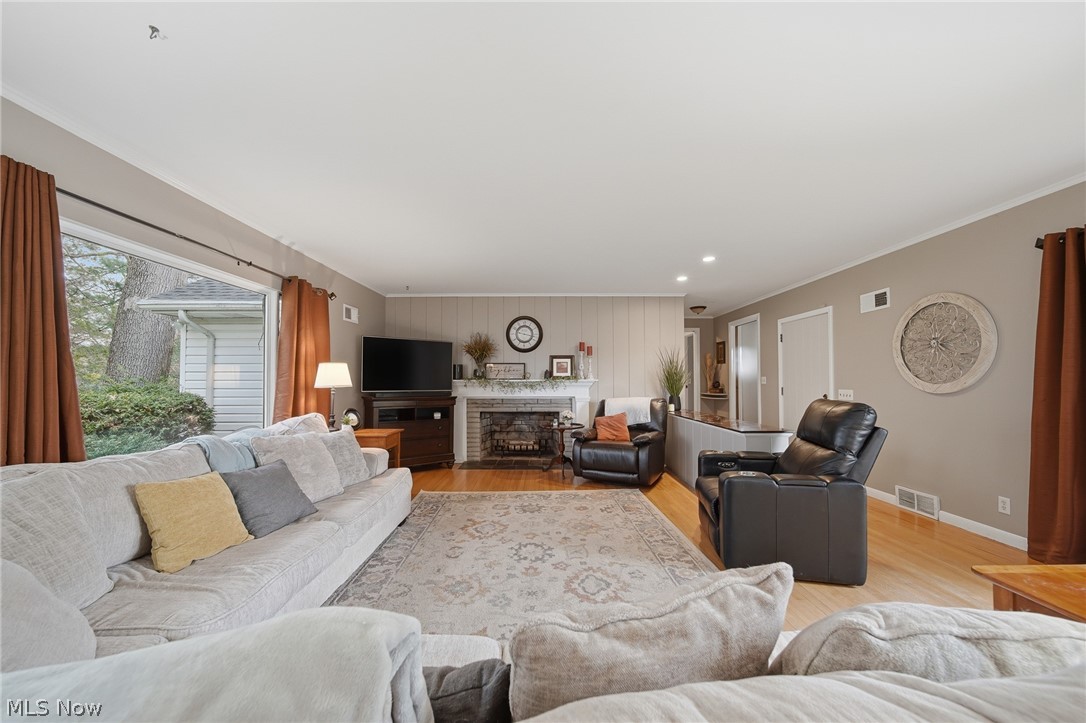 905 Mohawk Trail SW Hartville OH 44632