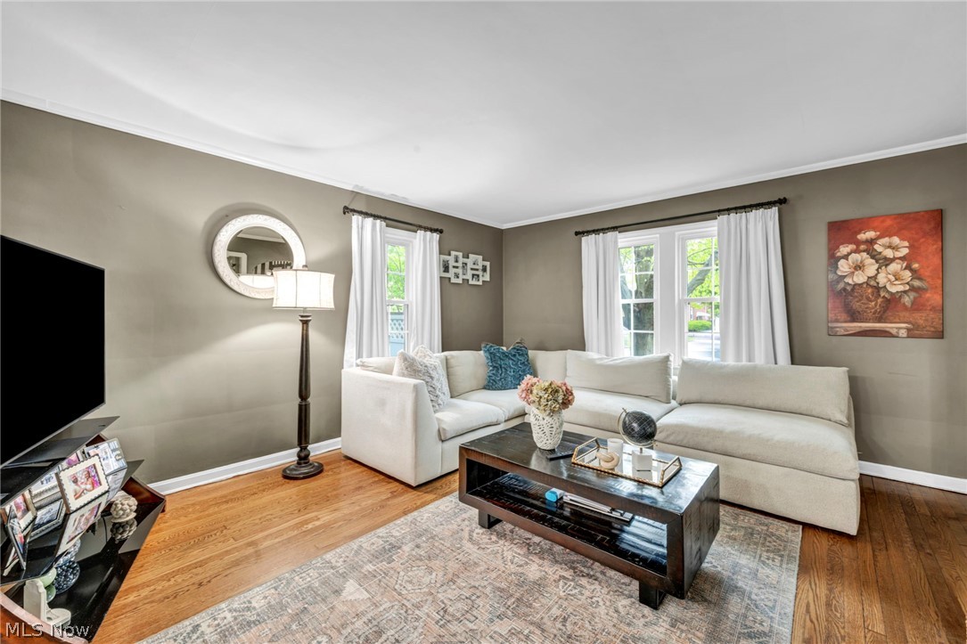 2071 Lakeview Avenue Rocky River OH 44116