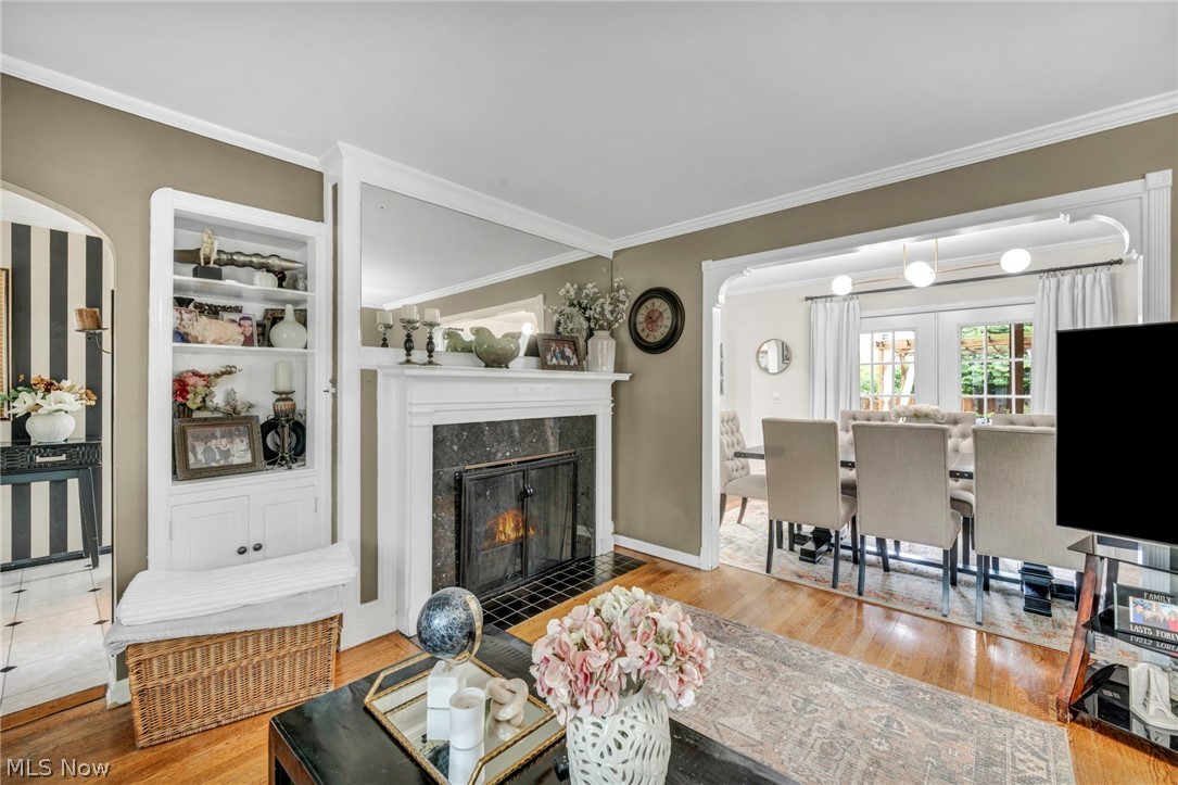 2071 Lakeview Avenue Rocky River OH 44116