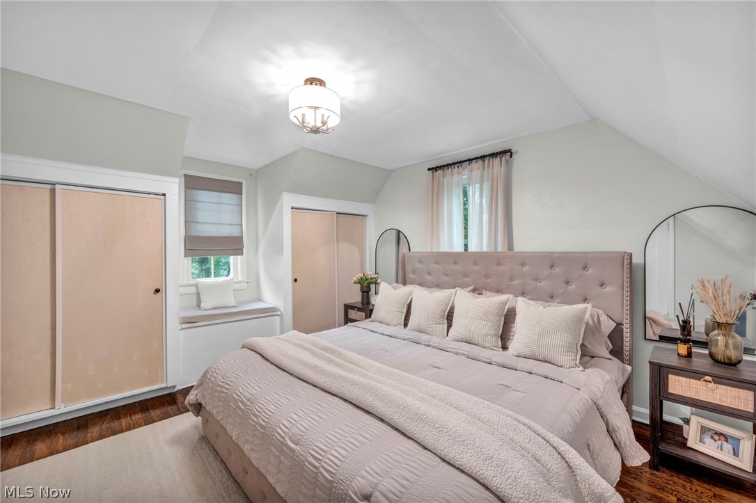 2071 Lakeview Avenue Rocky River OH 44116