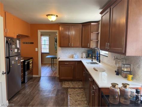 1139 Castleton Road Cleveland Heights OH 44121