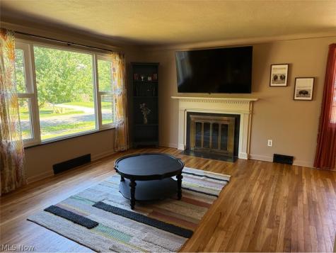 1139 Castleton Road Cleveland Heights OH 44121
