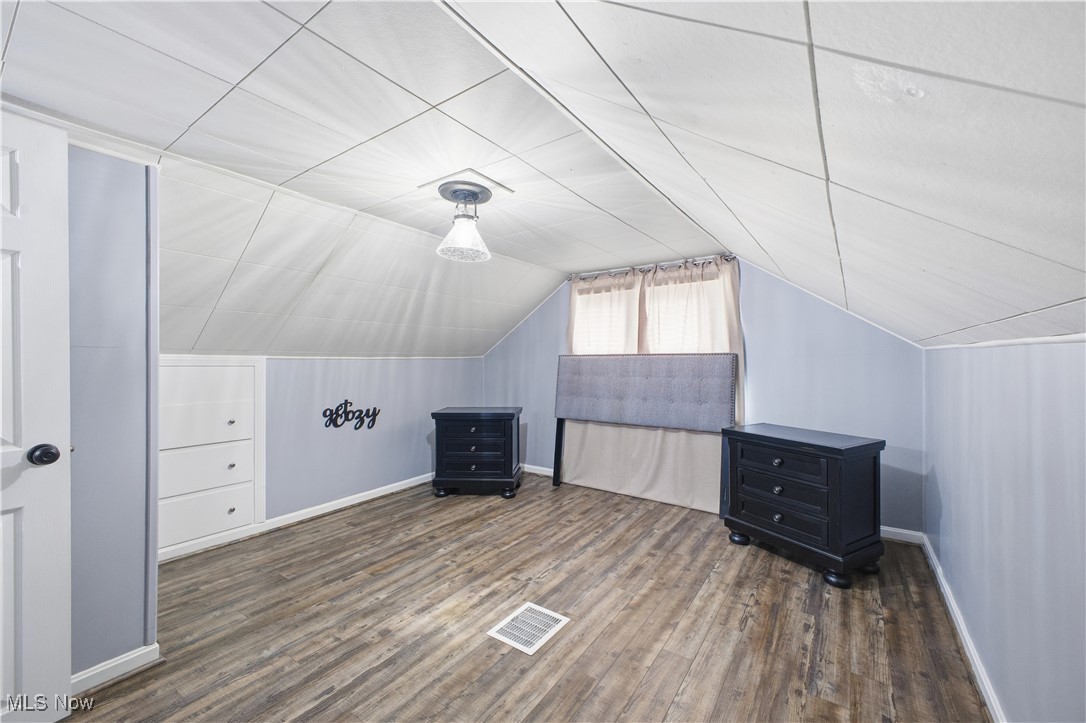 56 Jeffrey Lane New Middletown OH 44442