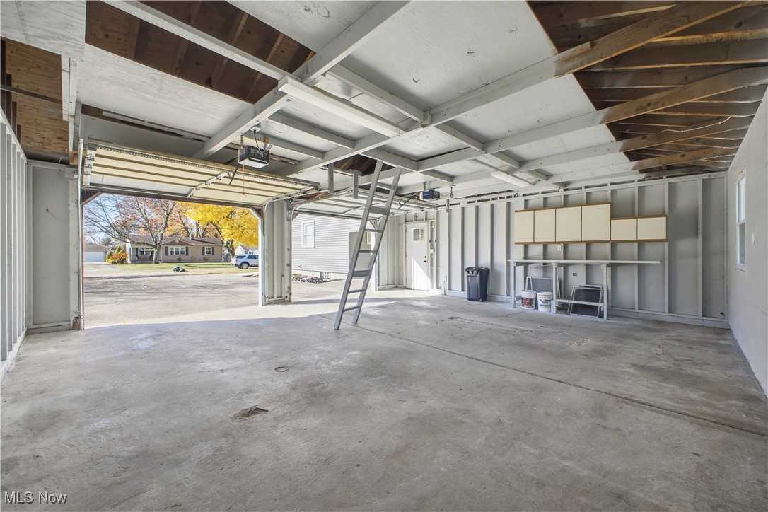 56 Jeffrey Lane New Middletown OH 44442