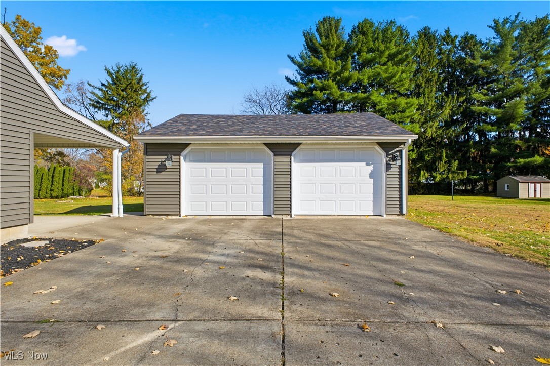 56 Jeffrey Lane New Middletown OH 44442