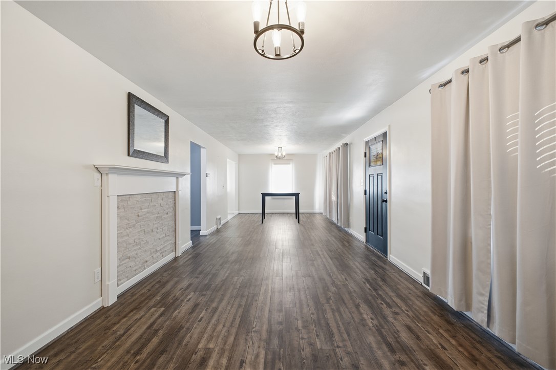 56 Jeffrey Lane New Middletown OH 44442