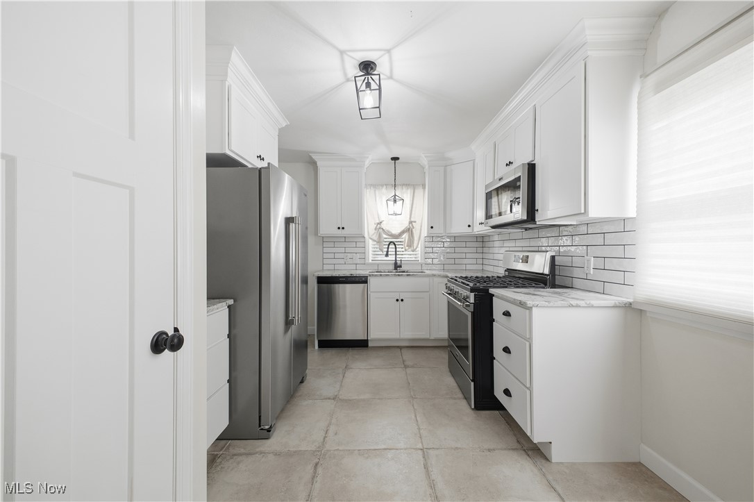 56 Jeffrey Lane New Middletown OH 44442
