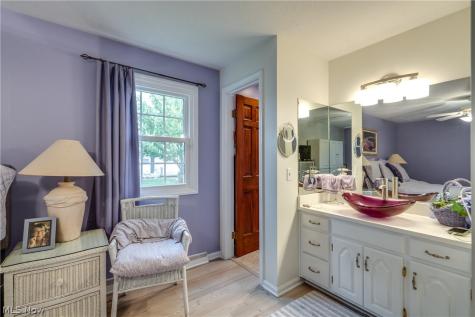 2420 Orchid Street NW North Canton OH 44720