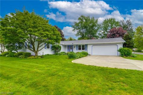 2420 Orchid Street NW North Canton OH 44720