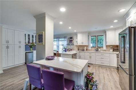 2420 Orchid Street NW North Canton OH 44720