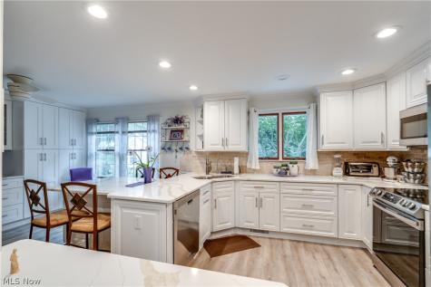 2420 Orchid Street NW North Canton OH 44720