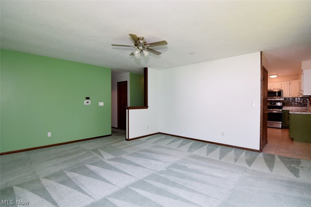 1585 Hemlock Drive Ashtabula OH 44004