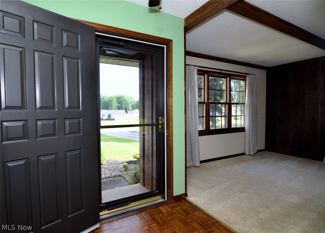 1585 Hemlock Drive Ashtabula OH 44004