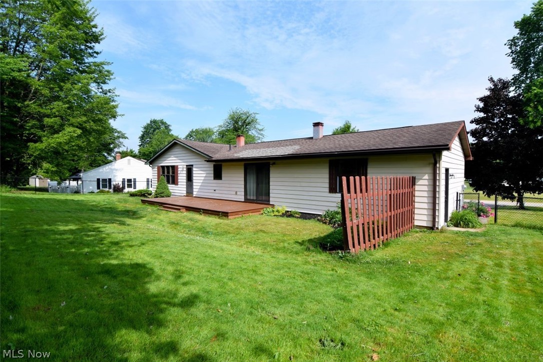 1585 Hemlock Drive Ashtabula OH 44004