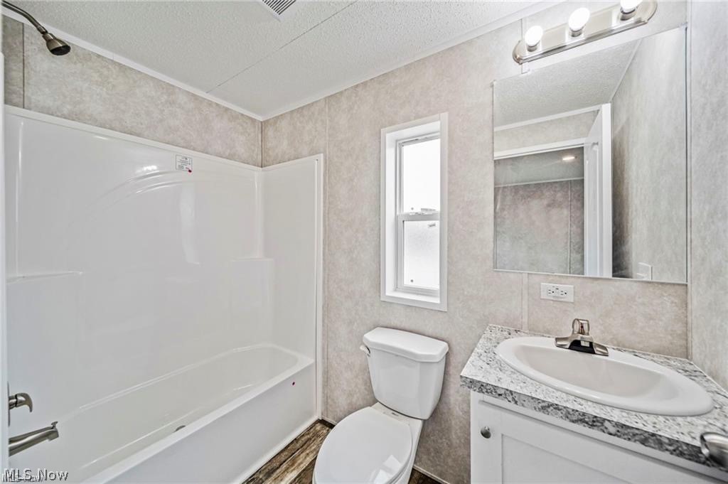 44 Eddie Road Madison OH 44057