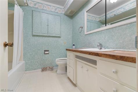 1254 Cherry Lane Uniontown OH 44685