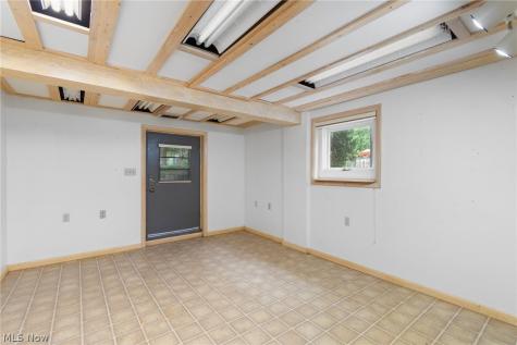 1254 Cherry Lane Uniontown OH 44685