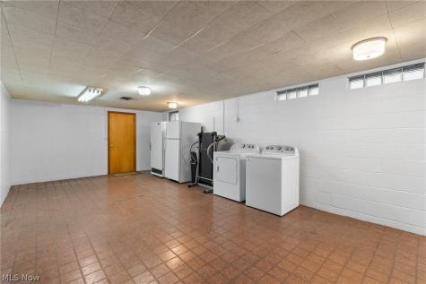 1254 Cherry Lane Uniontown OH 44685