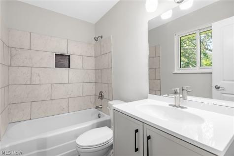 81 Fairfield Road Painesville OH 44077