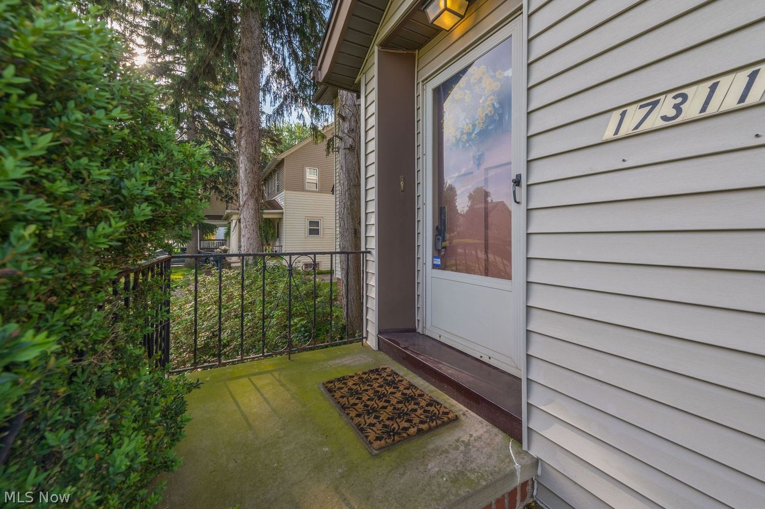 17311 Westdale Avenue Cleveland OH 44135