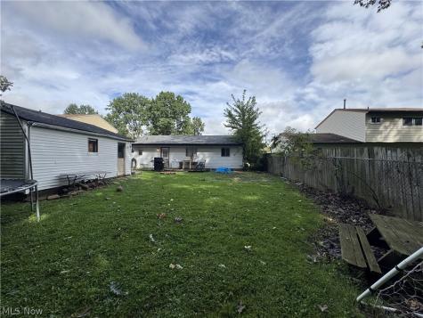 371 Trailwood Drive Painesville OH 44077